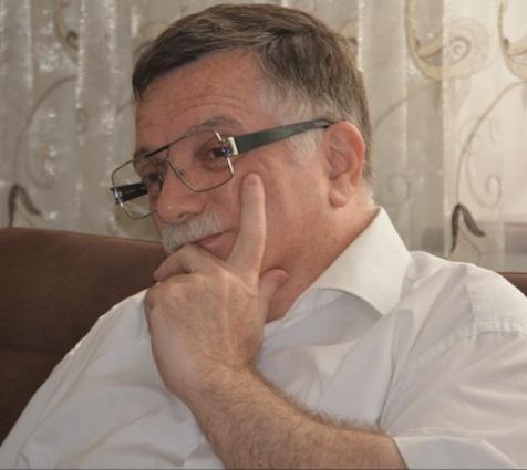 İsfəndiyar Vahabzadə: “Ömrün hesabat çağındayam”<b style="color:red"></b>