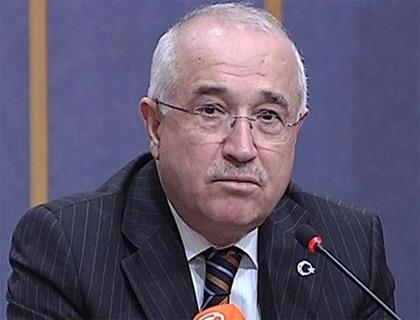Cəmil Çiçək yaralı əsgərlərimizə baş çəkib<b style="color:red"></b>