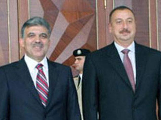 Abdullah Gül İlham Əliyevə zəng edib<b style="color:red"></b>