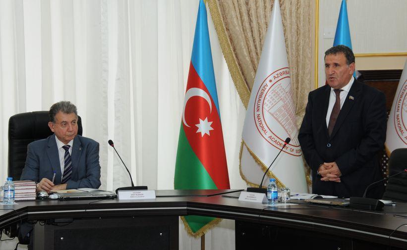 Soyqırım tədqiqatlarının təşkili üçün yaradılmış komissiyanın ilk iclası olub - <b style="color:red">Fotoreportaj</b>