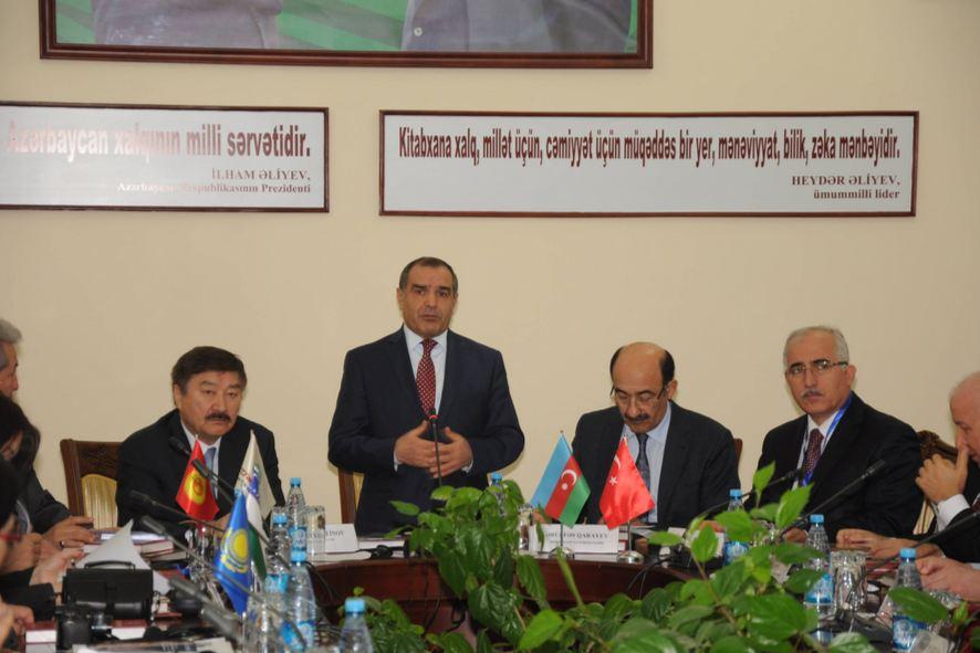 Bakıda görkəmli qırğız ozanı Toktoqulla bağlı elmi konfrans keçirilib - <b style="color:red">Fotoreportaj</b>