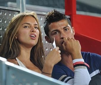 Ronaldo Şeykdən ayrıldı<b style="color:red"></b>
