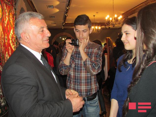 Tiflisdə "Rənglərin yağışı" adlı sərgi açılıb <b style="color:red"></b>
