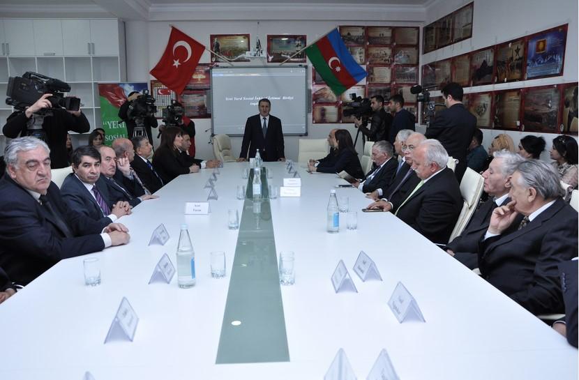 "Çanaqqala zəfəri və müasir dövr" mövzulu tədbir keçirilib - <b style="color:red">Fotoreportaj</b>