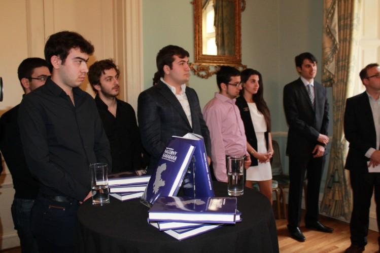 Ramiz Mehdiyevin kitabı Londonda <b style="color:red"></b>