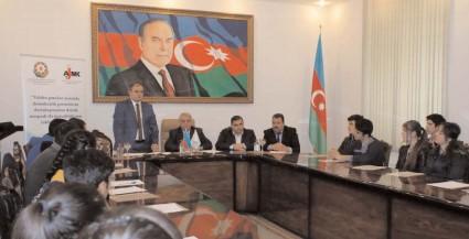 "RUH" Gəncə Dövlət Universitetində tələbələrlə görüş keçirib<b style="color:red"></b>