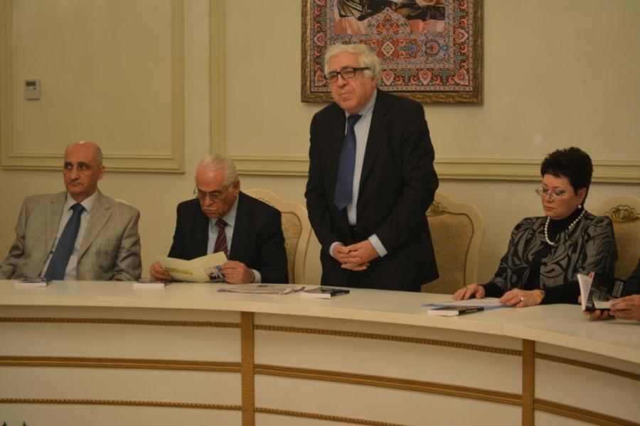 "Sözə təmənnasız xidmət"in təqdimatı olub<b style="color:red"></b>