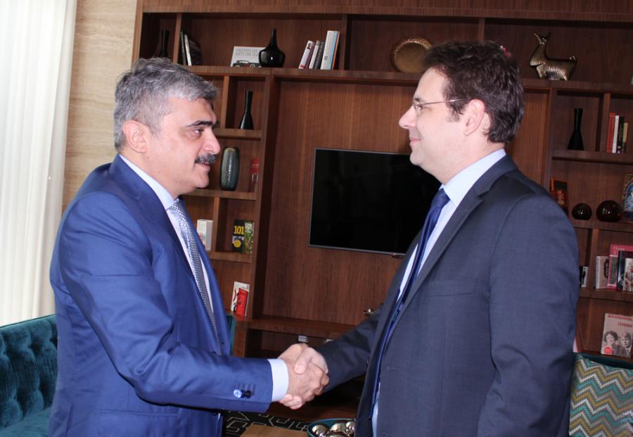 Samir Şərifov Fransanın dövlət katibi ilə görüşüb<b style="color:red"></b>