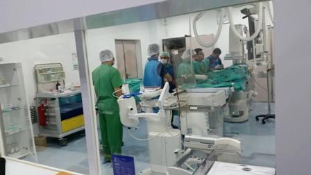 "Kök hüceyrə transplantasiyası" əməliyyatı - <b style="color:red">Azərbaycanda ilk</b>