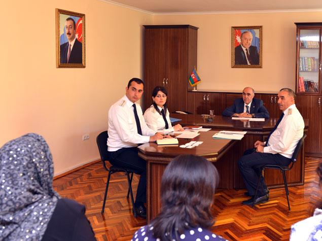Qaralov Tovuzda vətəndaşları qəbul edib <b style="color:red"></b>