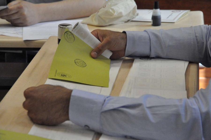 Türkiyədə Atatürkün heykəlinin sökülməsi üçün referendum keçiriləcək<b style="color:red"></b>