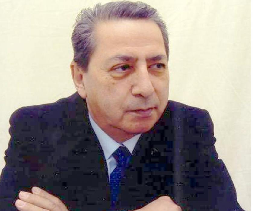 Özümüzdən keçən jurnalistika...<b style="color:red"></b>