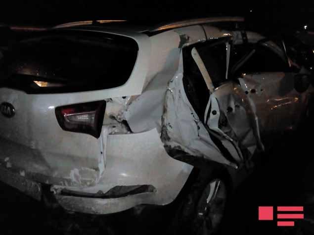 Bakıda yük qatarı minik avtomobilini vurub<b style="color:red"></b>
