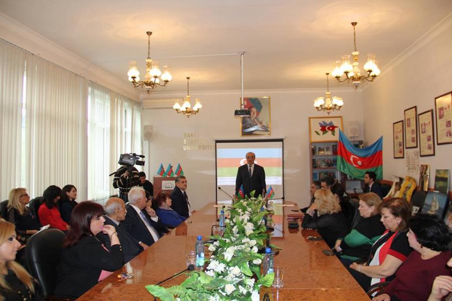 BSU-da Dövlət Bayrağı Günü <b style="color:red"></b>
