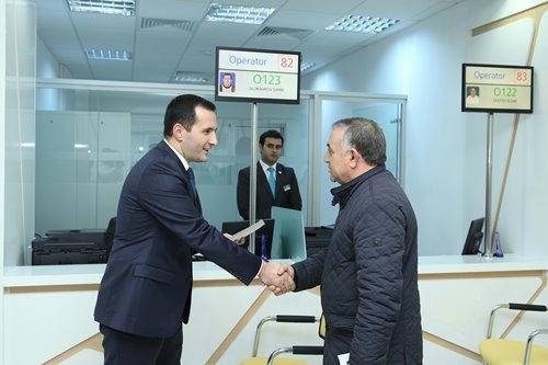 "ASAN xidmət"də sahibkarlara lisenziyaların verilməsi davam etdirilir<b style="color:red"></b>