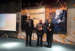 Almatıda Bəxtiyar Vahabzadənin 90 illik yubileyi qeyd olundu<b style="color:red"></b>