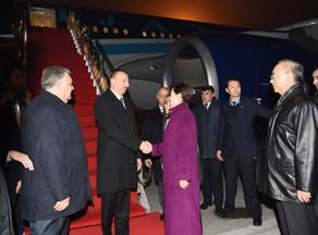 İlham Əliyev Çindədir<b style="color:red"></b>