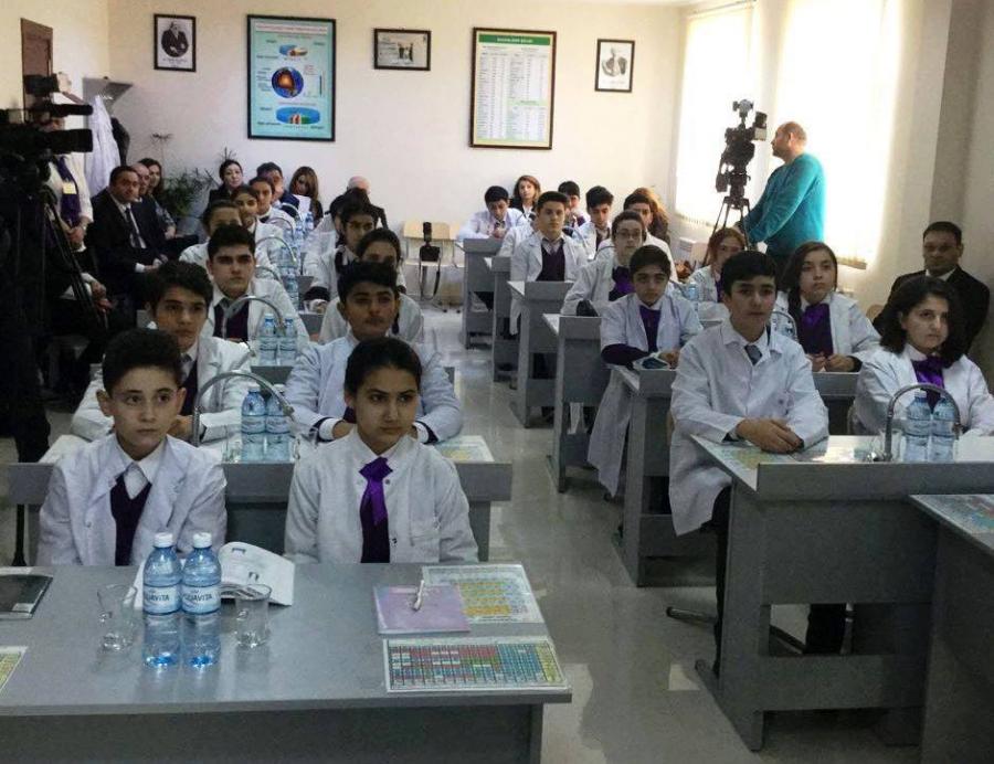 Bakıda nümunəvi dərslərin tədrisinə başlanılıb<b style="color:red"></b>