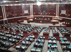 Parlament jurnalistlərinin cəmi 41 faizi Milli Məclisin fəaliyyətini qənaətbəxş sayıb<b style="color:red"></b>