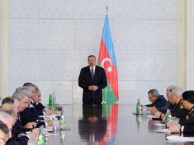 Prezident müşavirə keçirtdi<b style="color:red"></b>