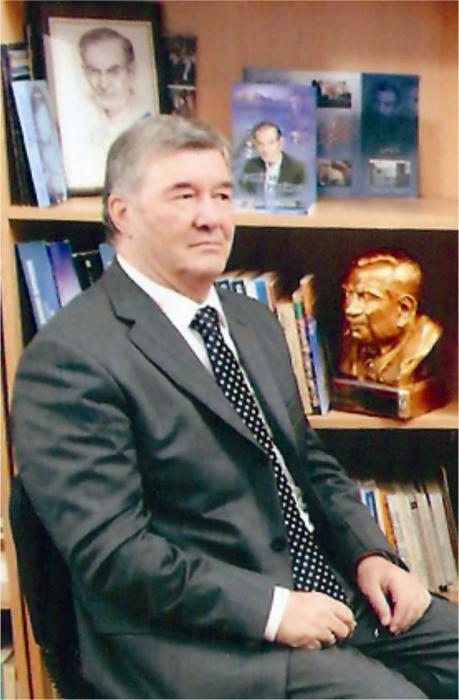Böyük elmin hüdudları və sübutları<b style="color:red"></b>