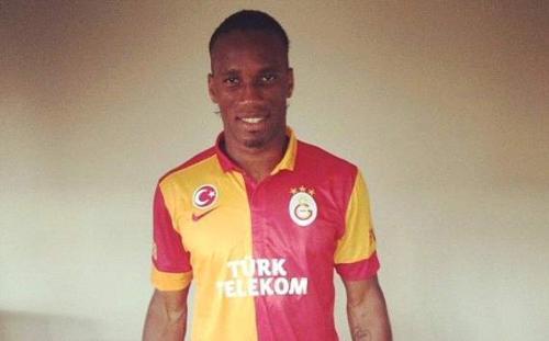 Droqba "Qalatasaray"ın formasını geyindi<b style="color:red"></b>