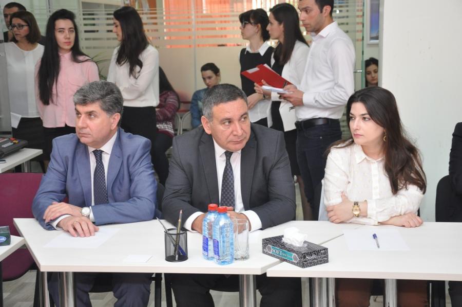 “Azərbaycanın xaricidilli KİV-i beynəlxalq müstəvidə” - <b style="color:red">Fotoreportaj</b>