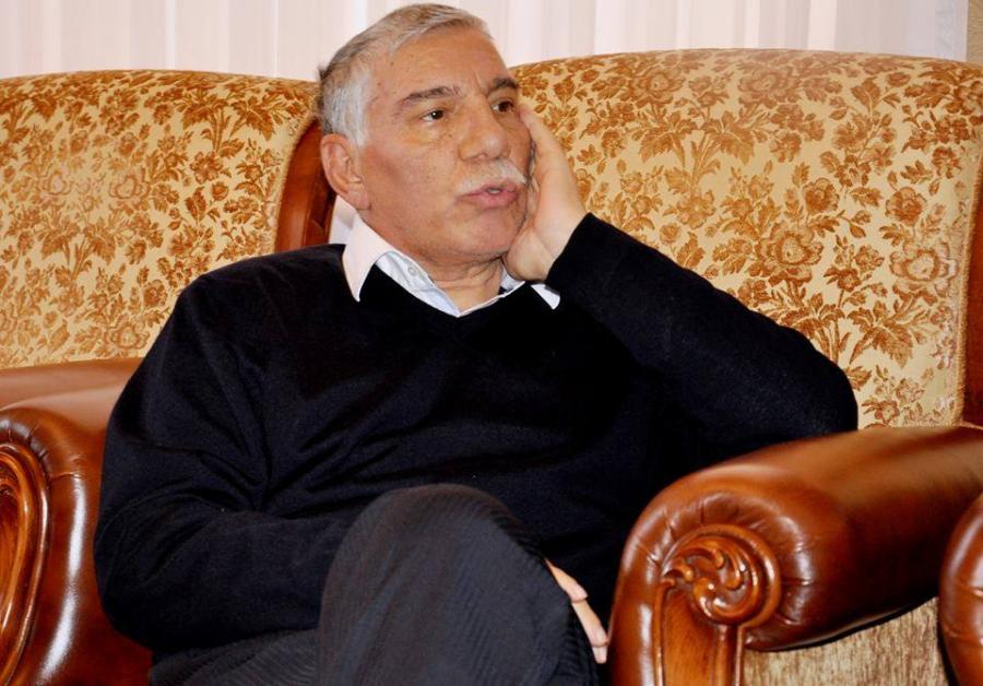 Zəlimxan Yaqub “Ədəbiyyatın bir incisi”ndə anılıb<b style="color:red"></b>