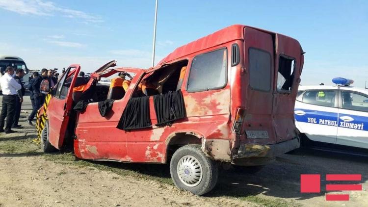 Astarada yol qəzası: <b style="color:red">2 ölü, 6 yaralı</b>