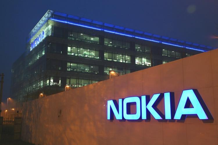 “Nokia” 30 ölkədə iş yerlərini ixtisar edəcək<b style="color:red"></b>