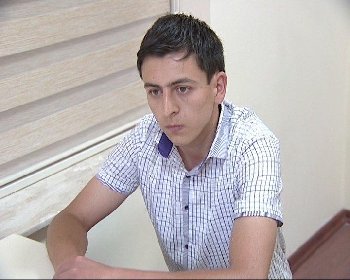 DİN 14 yaşlı oğlanı oğurlayan şəxsin görüntülərini yaydı<b style="color:red"></b>