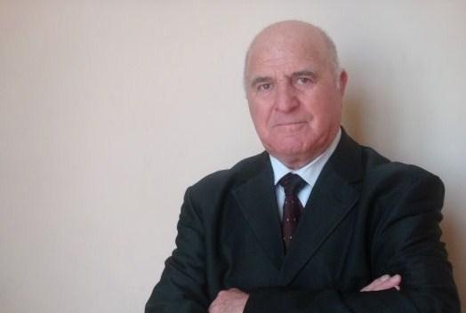 Təbiət vurğunu, el təəssübkeşi<b style="color:red"></b>