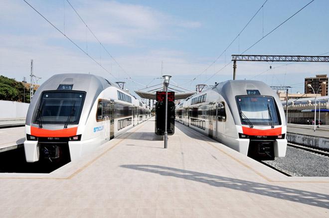 Sumqayıt-Bakı elektrik qatarının şüşələri sındırılıb<b style="color:red"></b>