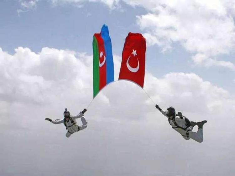 Azərbaycan və Türkiyə müştərək təlimlər keçirir<b style="color:red"></b>