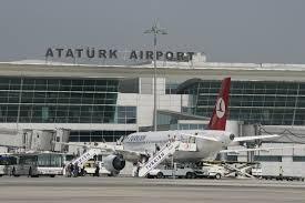 Hərbi çevrilişə cəhd edənlər İstanbulun Atatürk aeroportunu tərk ediblər, ilk təyyarə enib<b style="color:red"></b>