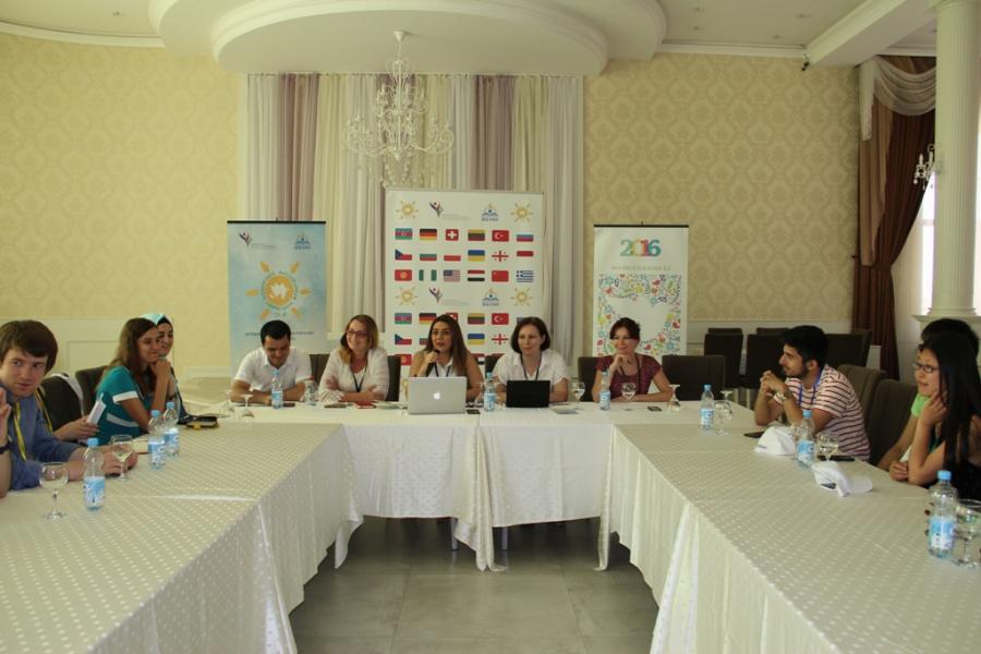 III multikulturalizm məktəbinin iştirakçıları Nicdə - <b style="color:red">Fotoreportaj</b>