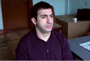 Xəstəxanaya yerləşdirilən Rövşən Lənkəranskinin vəziyyəti ağırdır<b style="color:red"></b>