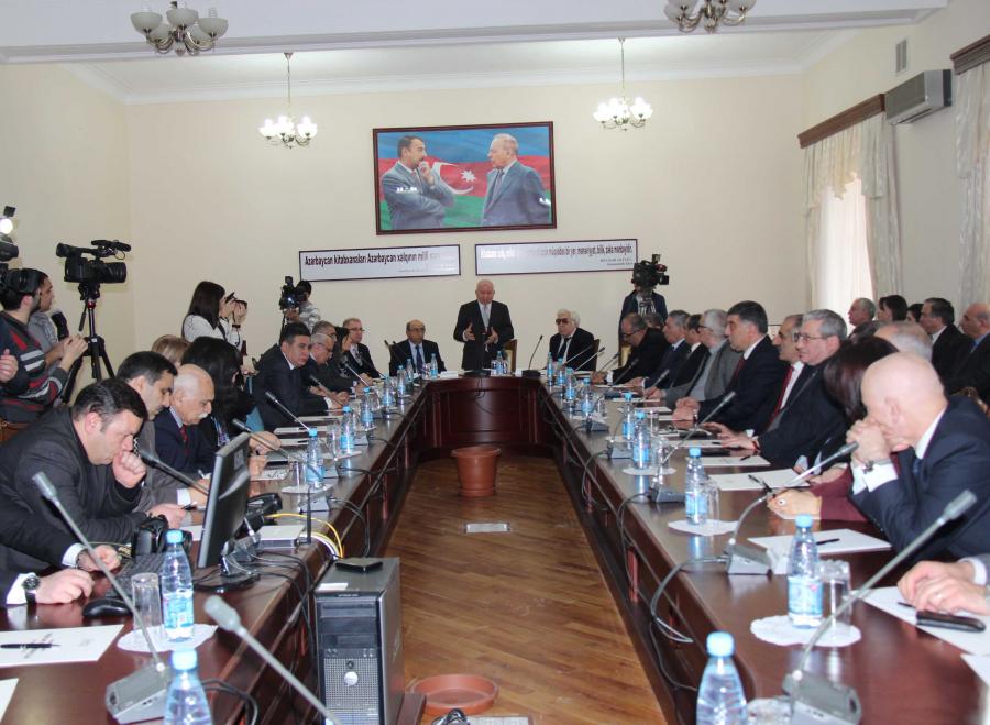 “Naşir” jurnalının ilk sayı təqdim edildi <b style="color:red">(FOTOLAR)</b>