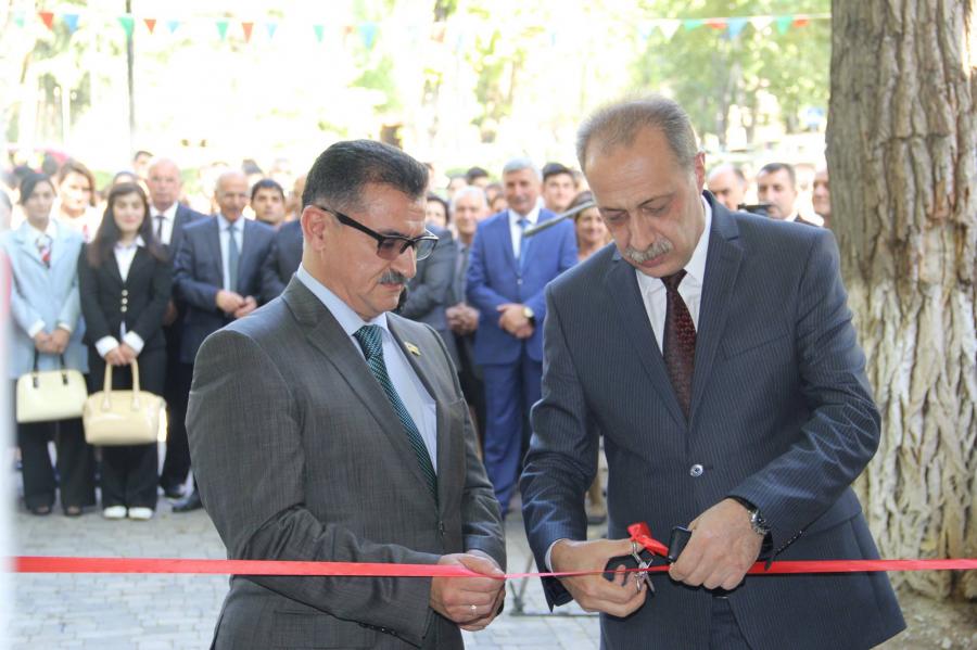 Bilik Fondunun Beynəlxalq Müəllim Günü hədiyyəsi - <b style="color:red">Fotoreportaj</b>