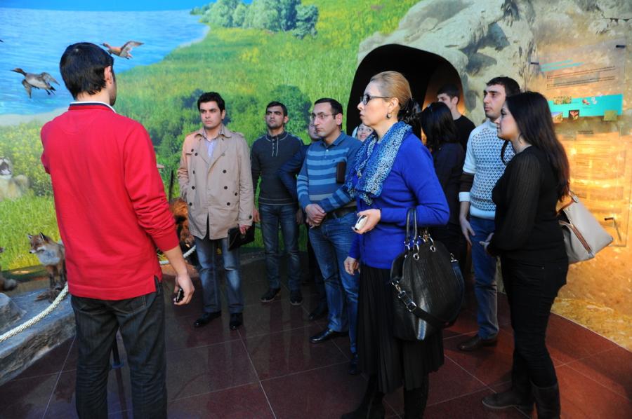 "Folklorumuz və Qobustan" seminarı keçirilib <b style="color:red">(Fotolar)</b>