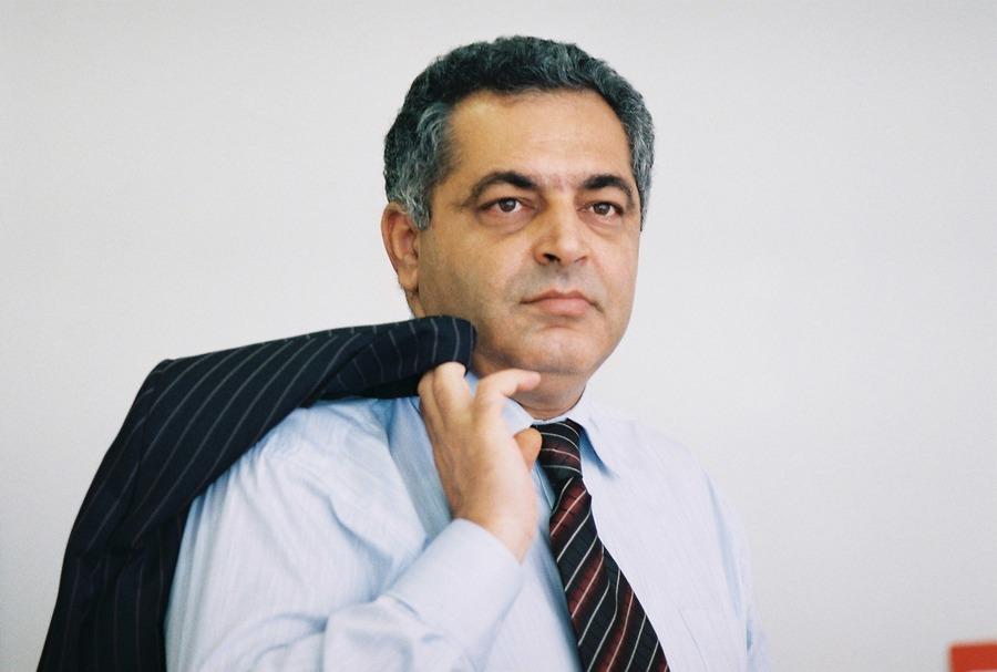 Axtarış <b style="color:red">(hekayə)</b>