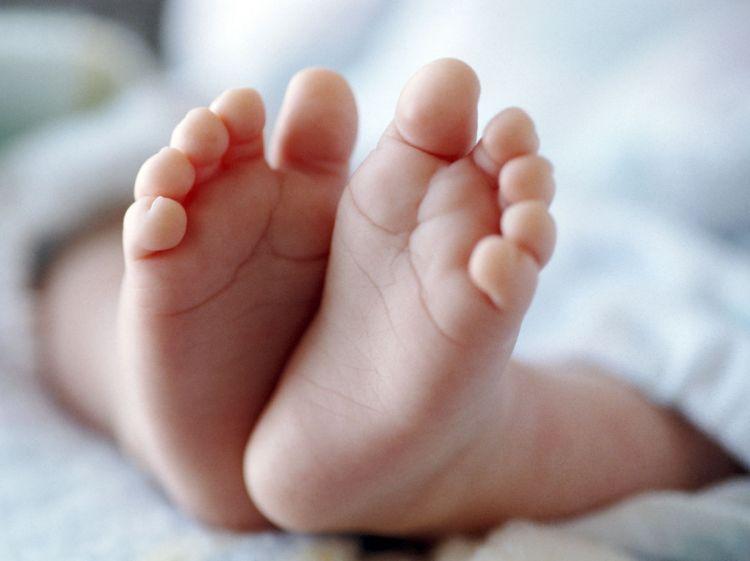 Bakıda yeni doğulmuş körpə xəstəxanada öldü<b style="color:red"></b>