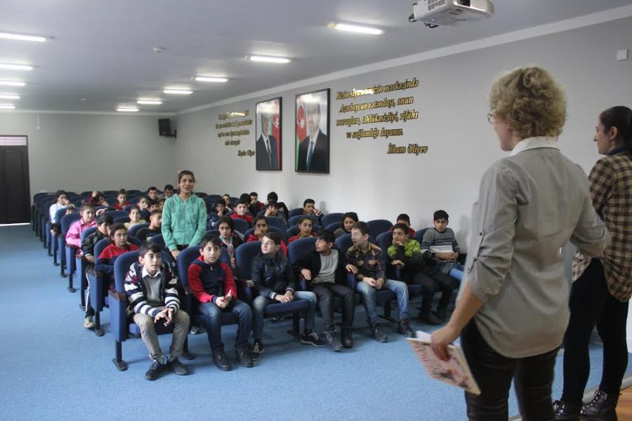 İnternat və uşaq evlərində “Ədəbiyyat saatı” - <b style="color:red">Foto</b>