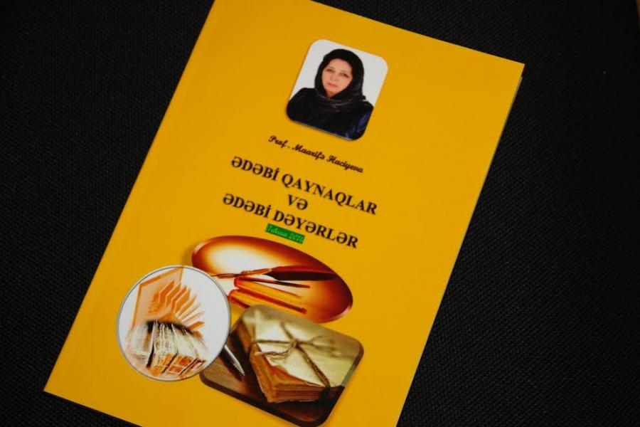 UNEC professorunun kitabı təqdim edildi<b style="color:red"></b>