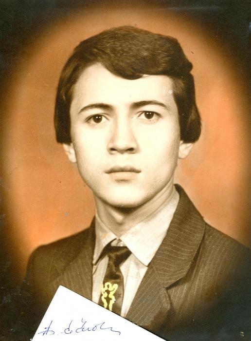 Xatirələr dünyasında ucalan Ülvim<b style="color:red"></b>