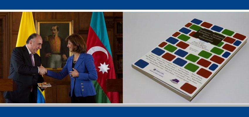 Azərbaycan-Kolumbiya şeiri antologiyası Kolumbiyada təqdim olundu<b style="color:red"></b>