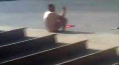 DİN sürücünün yol polisi qarşısında soyunmasına aydınlıq gətirdi<b style="color:red"></b>
