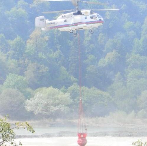 FHN helikopteri Gürcüstanda yanğın söndürülməsinə qoşuldu<b style="color:red"></b>
