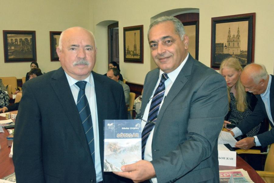 Azərbaycan “Sözün diplomatiyası”nda uğurla təmsil olundu<b style="color:red"></b>