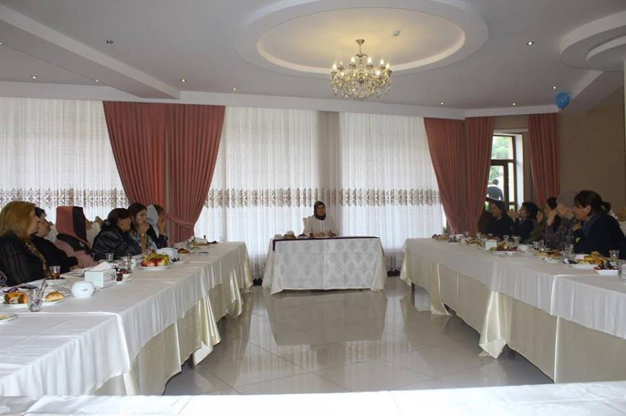 Bakıda "İslam Həmrəyliyi - Azərbaycan nümunəsi" <b style="color:red"></b>